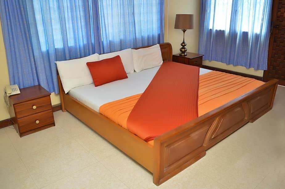 Hotel Loreto 케이프 코스트 외부 사진